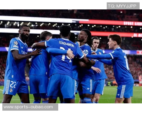 维尼修斯对穆帅辩护种族歧视表示强烈不满引发广泛关注 维尼修斯对穆帅辩护种族歧视表示强烈不满引发广泛关注